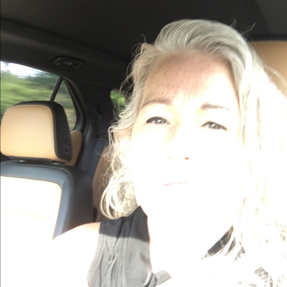 Meet your Posher, Donna